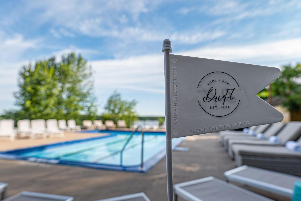 Delta Hotels By Marriott Fredericton Eksteriør bilde