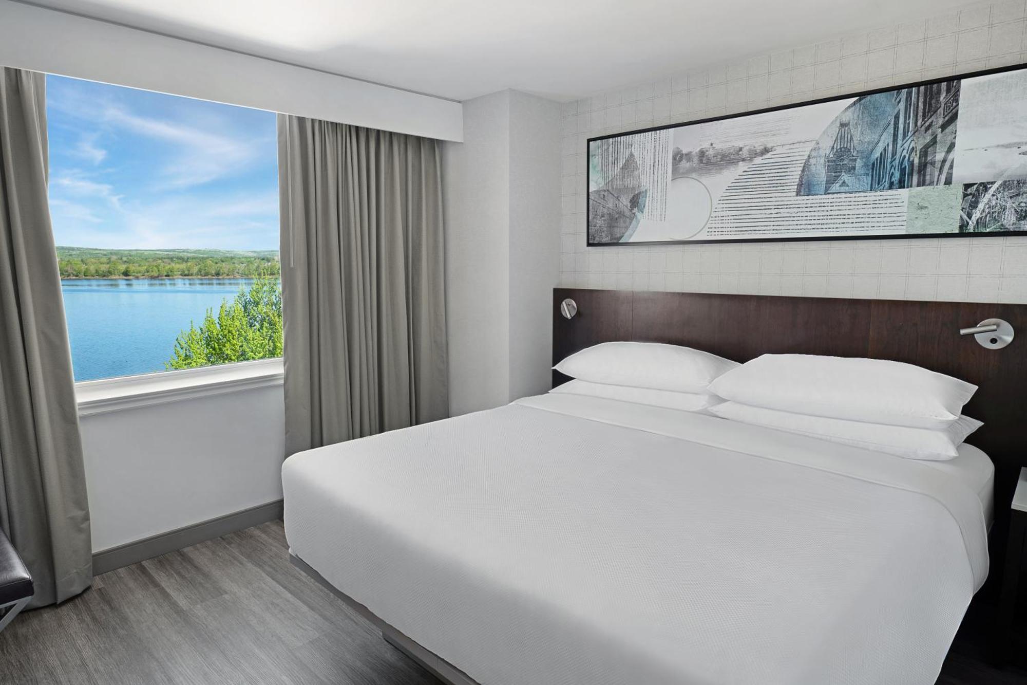 Delta Hotels By Marriott Fredericton Eksteriør bilde
