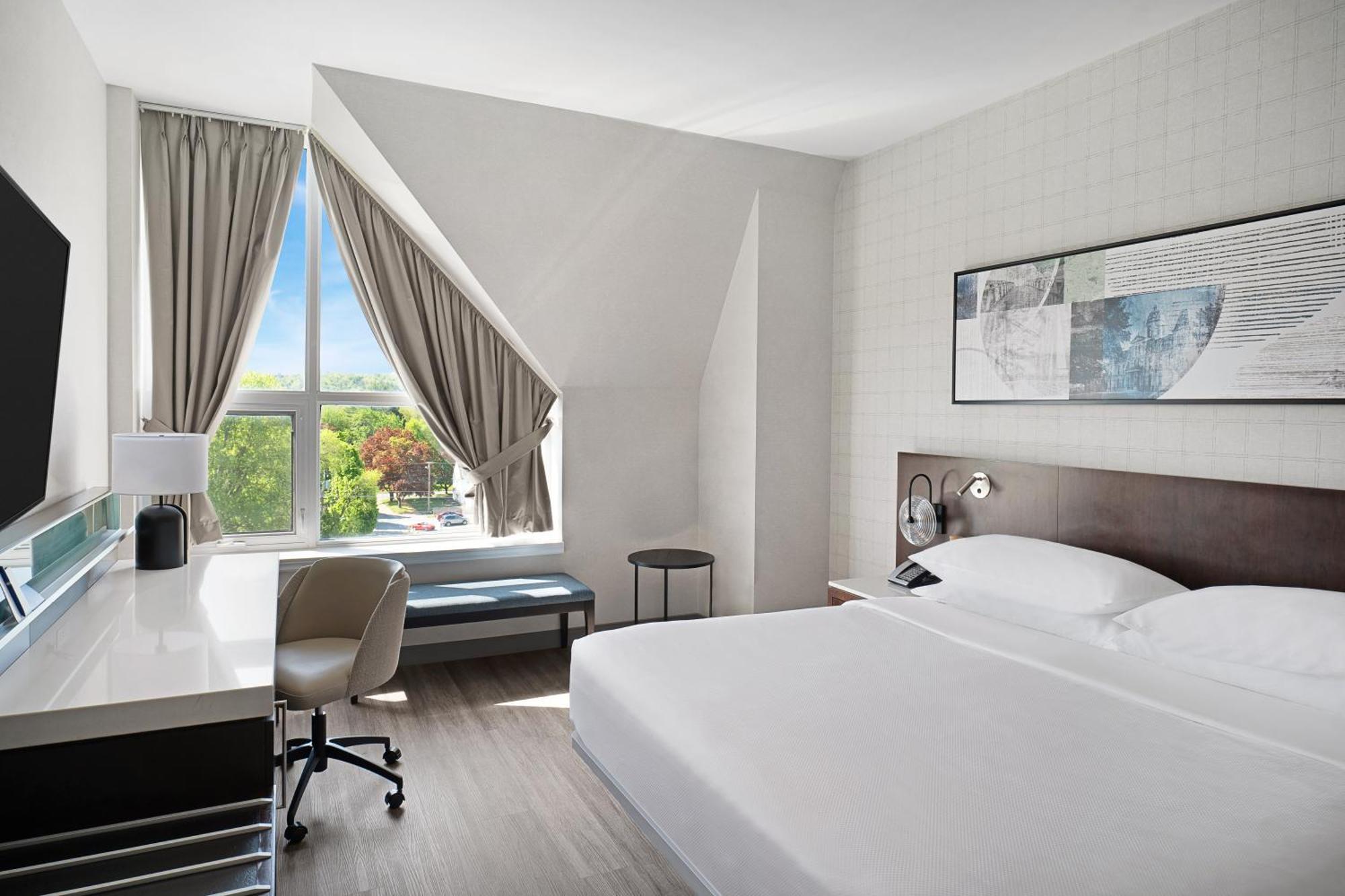 Delta Hotels By Marriott Fredericton Eksteriør bilde