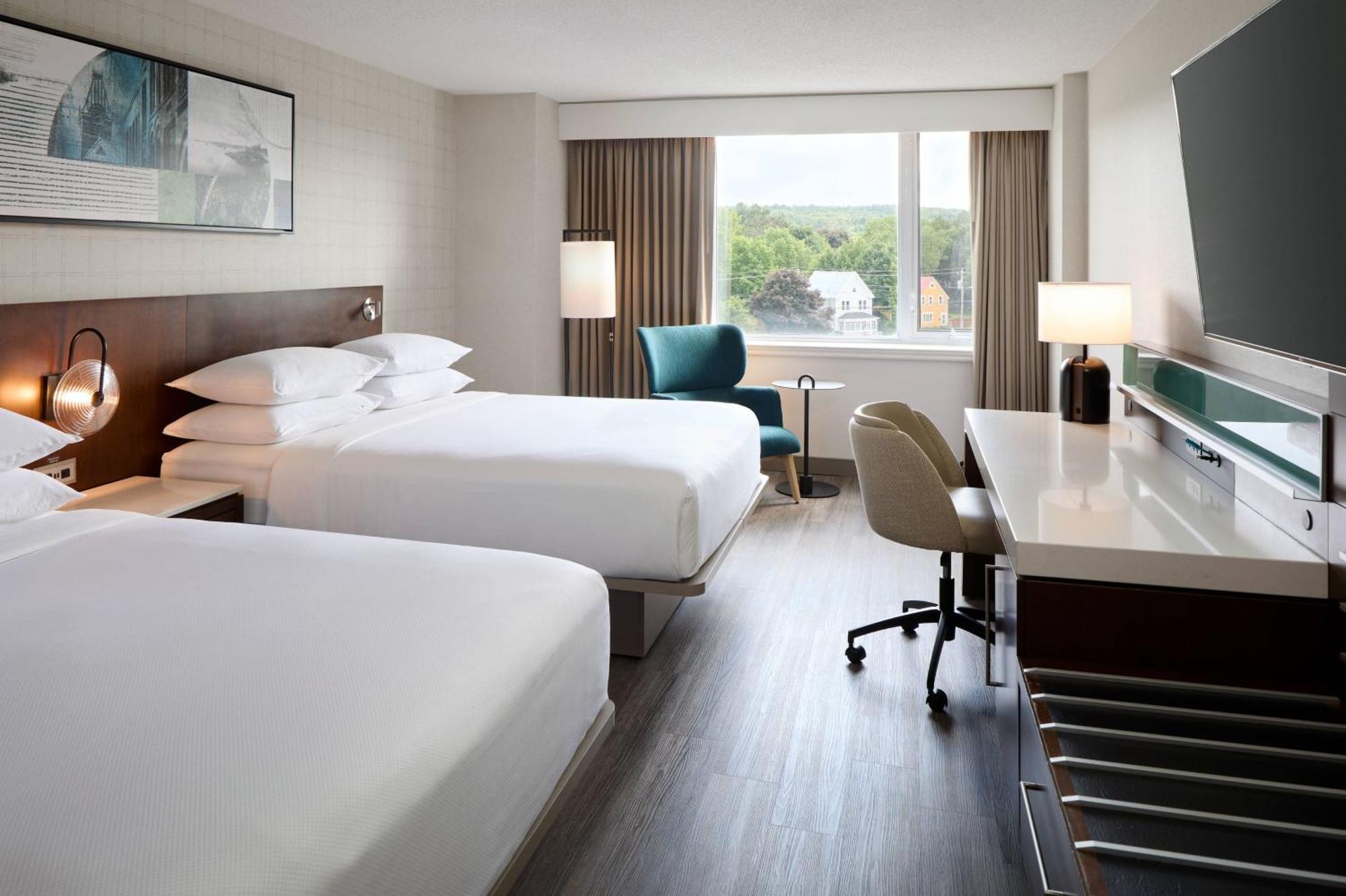 Delta Hotels By Marriott Fredericton Eksteriør bilde
