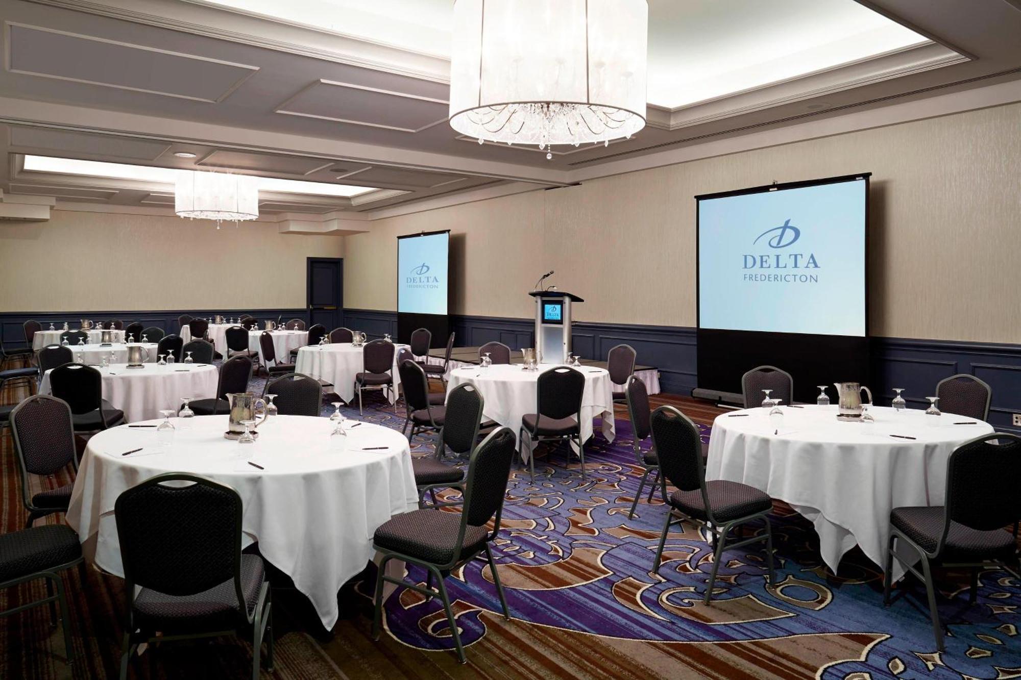 Delta Hotels By Marriott Fredericton Eksteriør bilde